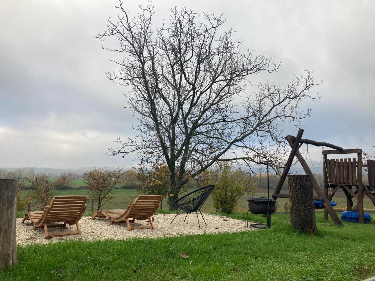 Kishosszúrét Vendégház Pecsvarad Exterior foto