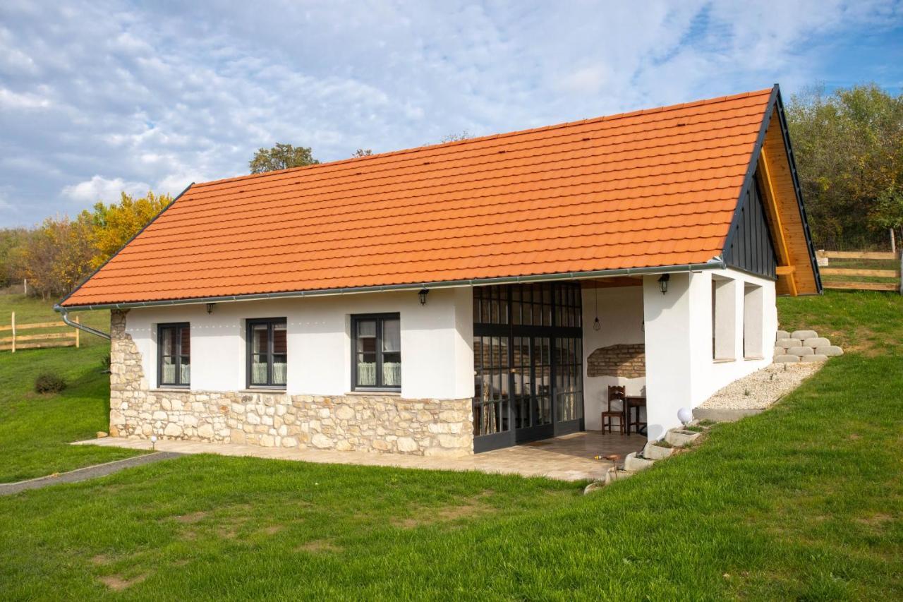 Kishosszúrét Vendégház Pecsvarad Exterior foto