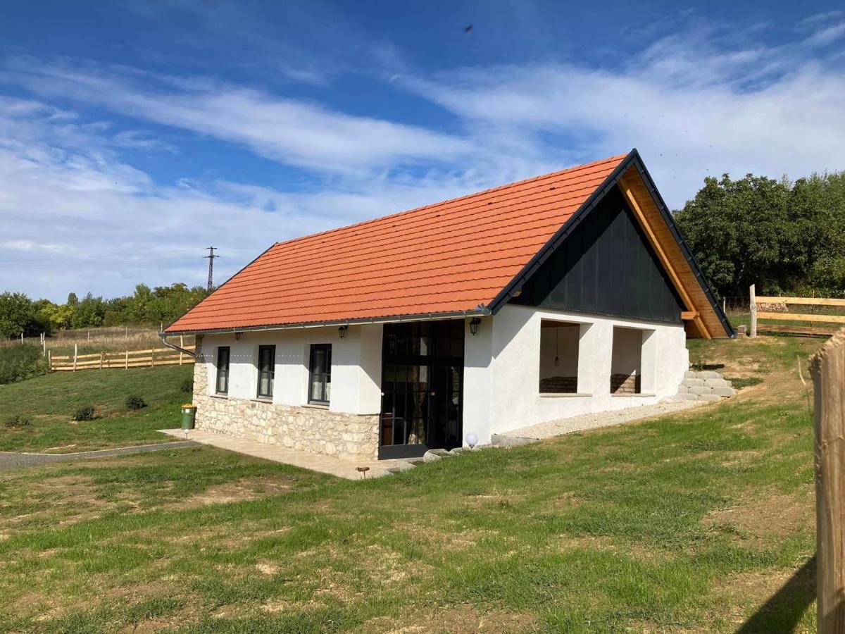 Kishosszúrét Vendégház Pecsvarad Exterior foto